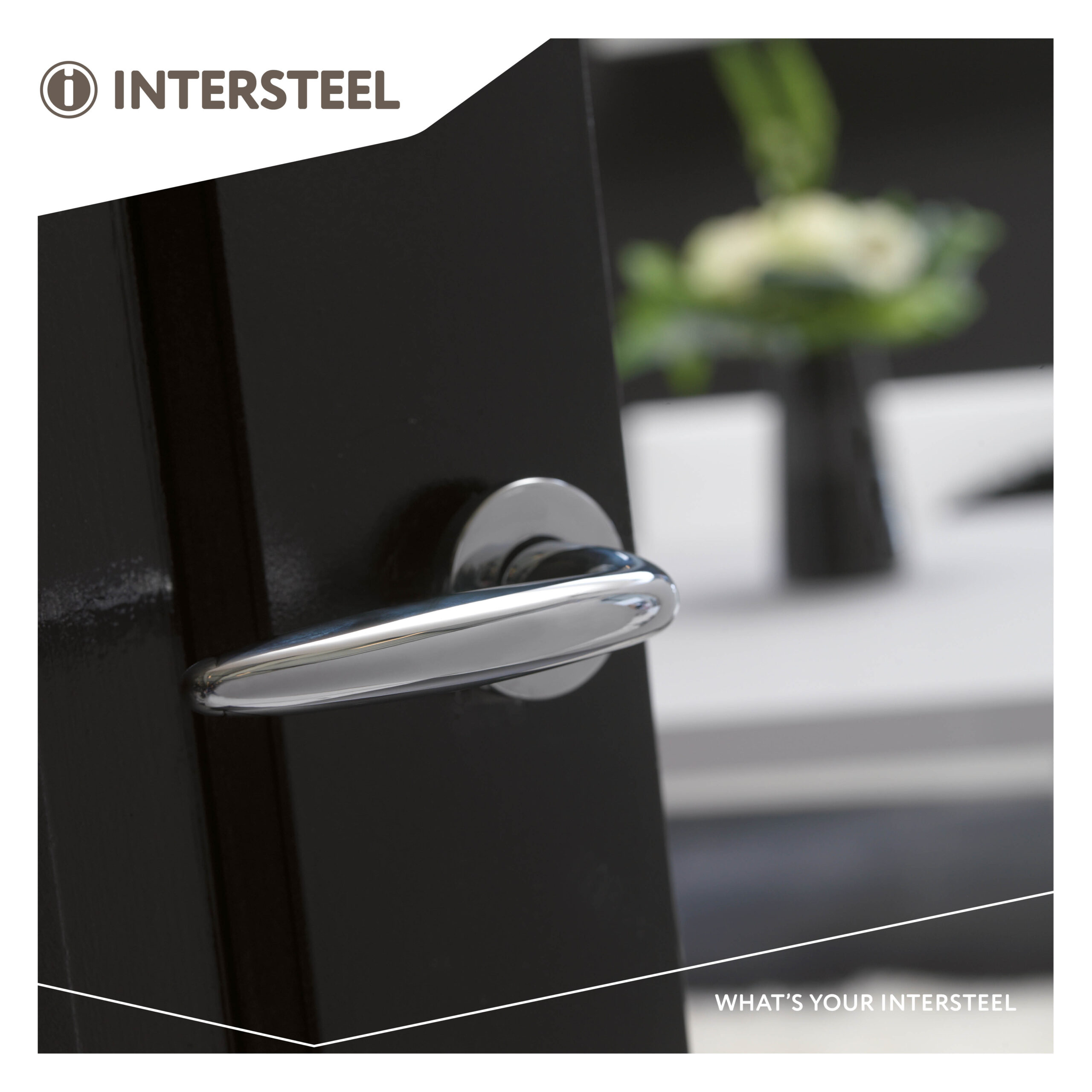 Intersteel Deurkruk Sigaar op rozet chroom 4 0016.019902 9 scaled