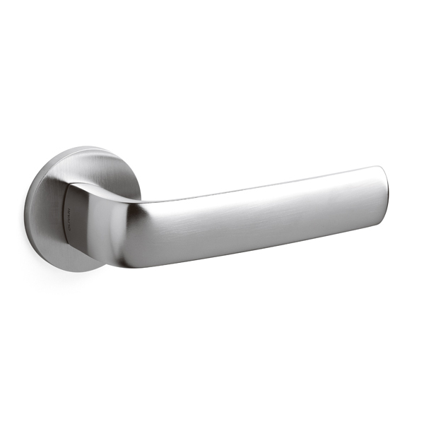 Intersteel Olivari deurkruk Diva op rozet chroom mat